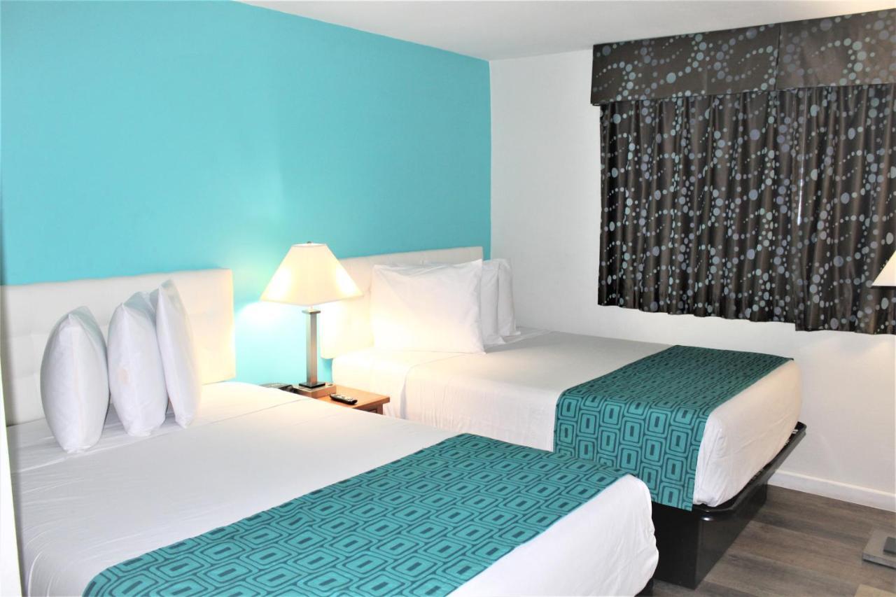 Howard Johnson By Wyndham San Diego Bayfront 2* Chula Vista
